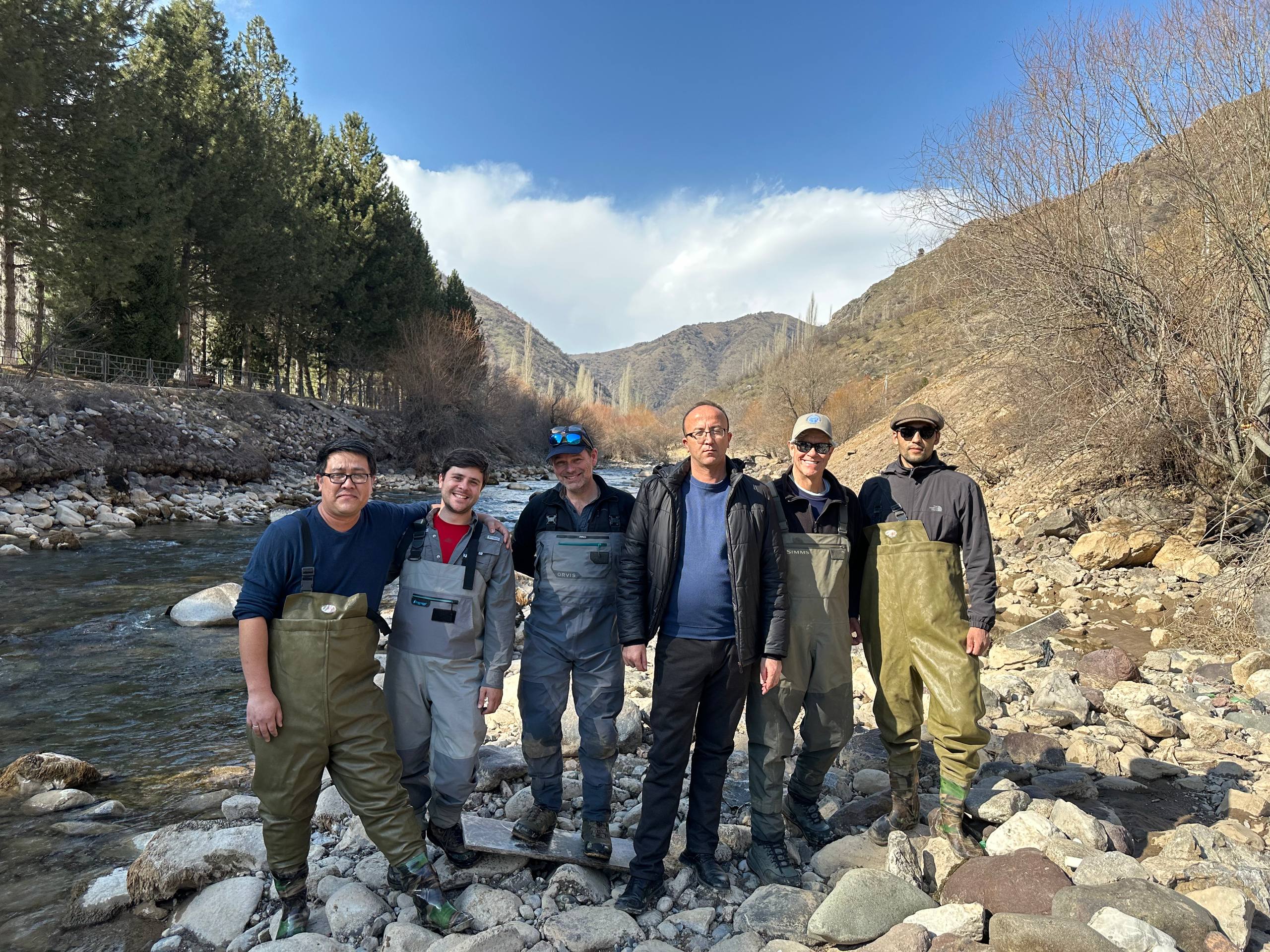 Sculpin sampling, Ugam River · March 2025